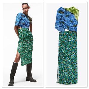 NWT Zara Floral Print Short Sleeve Asymmetrical Neckline Midi Dress Blogger Fave